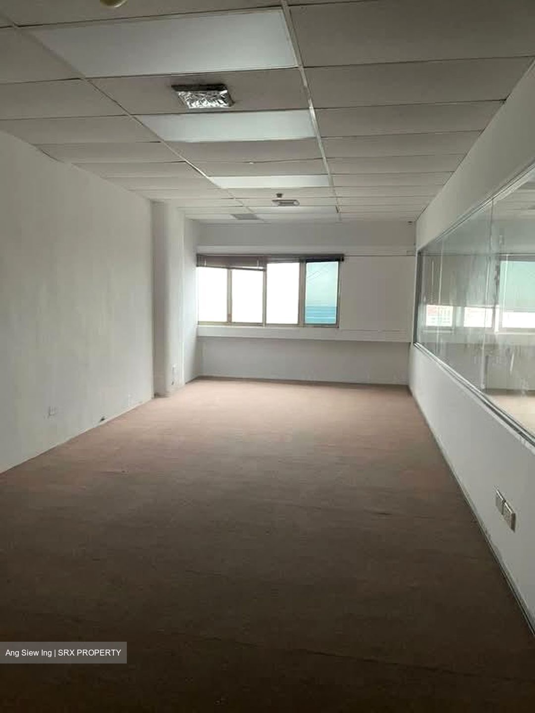 Golden Mile Tower (D7), Office #528454841
